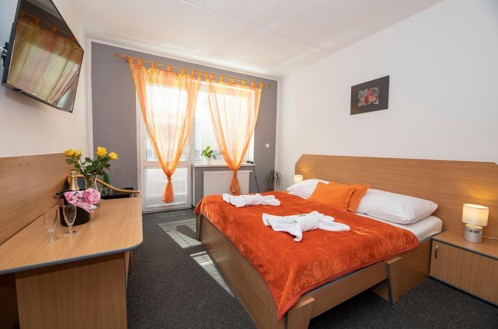 Hotel Bohemia Frantiskovy Lazne Bagian luar foto